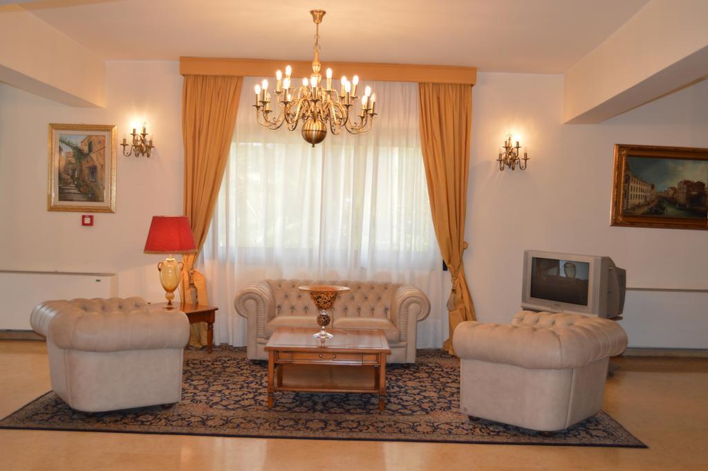 Hotel Delle Palme Фальконе Екстер'єр фото